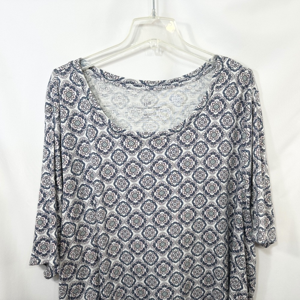 J. Jill Plus Size 4X Top Blue White Cotton Floral Medallion Boho Cottagecore 681 - Picture 2 of 7